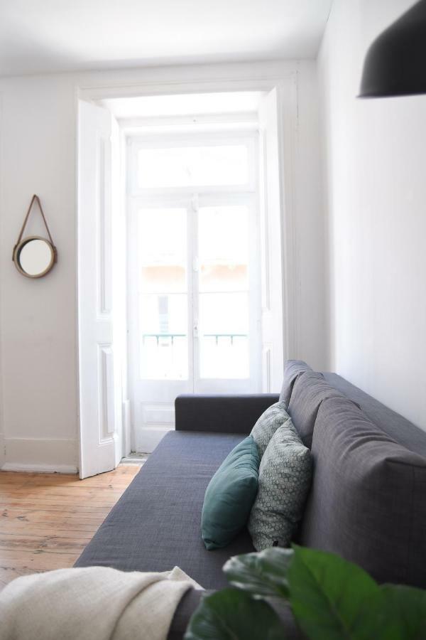 Apartment For Friends *