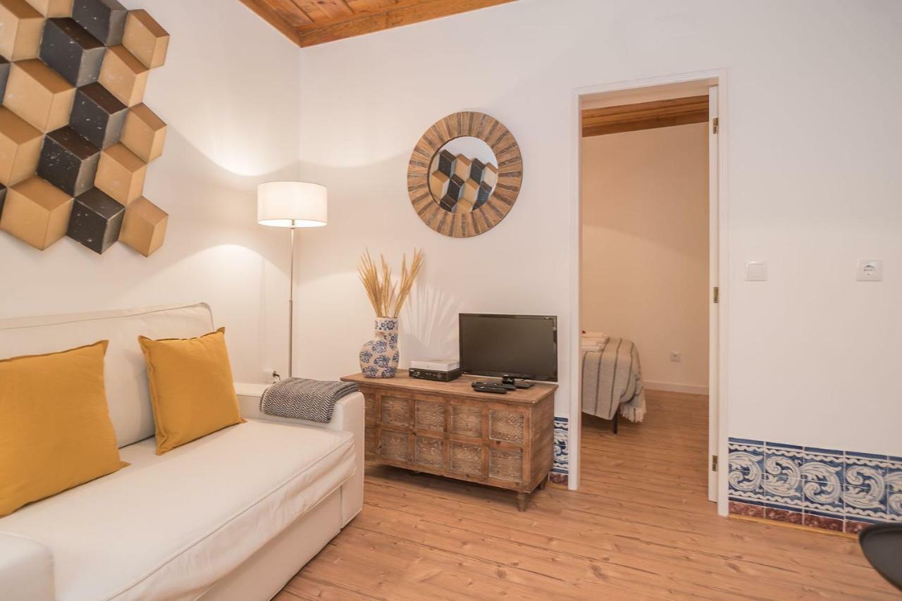 Santos Typical And Cosy Appartement Lisboa