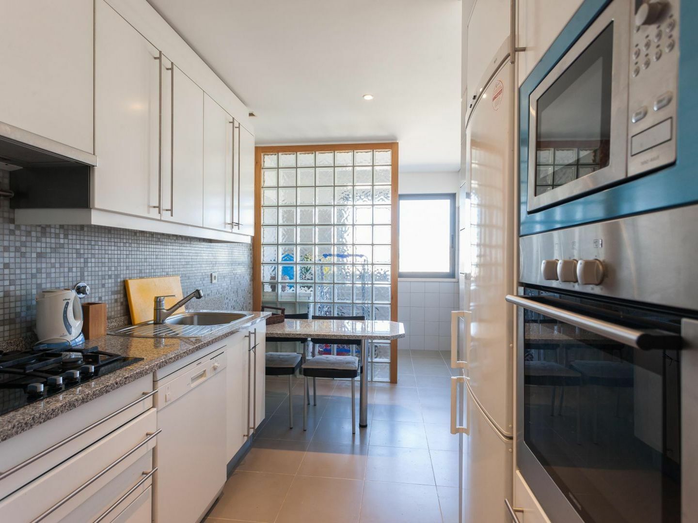 Modern 2 Bedroom With Balcony And Amazing Views Appartement *