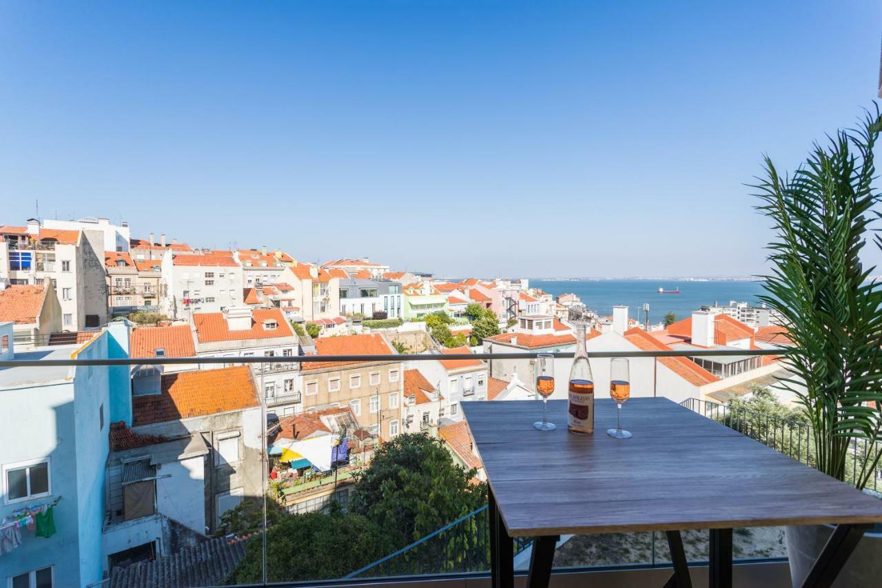 Appartement Alfama Lounge Three-bedroom W/ River View And Parking - By Lu Holidays Lissabon