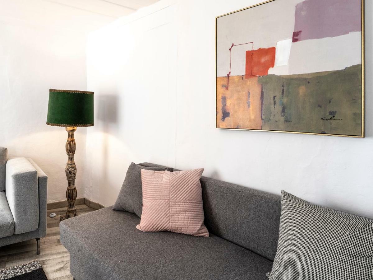 Alfama Street View Apartment Lisbon