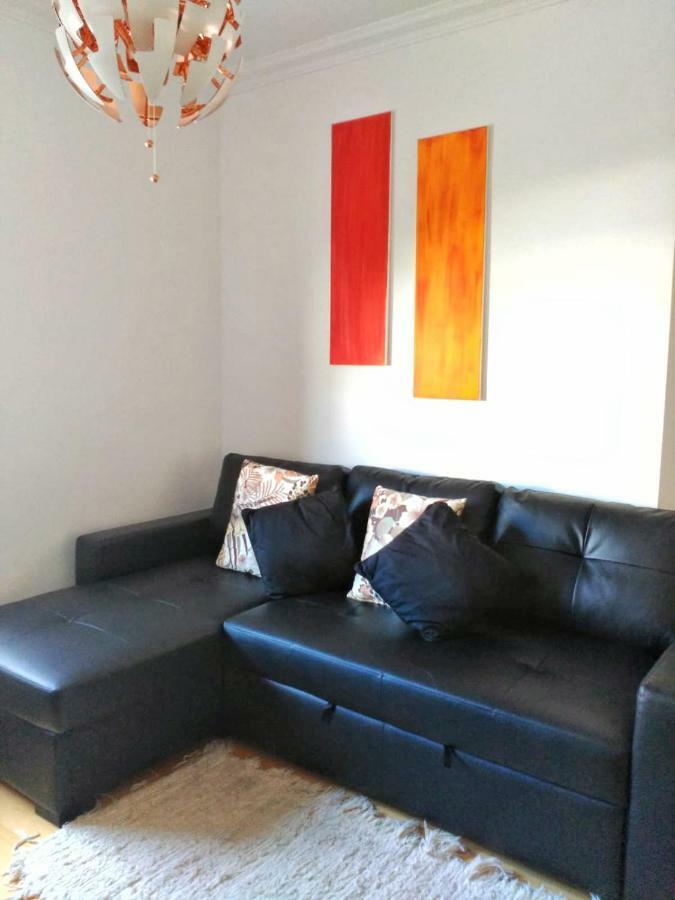 Real Apartment *