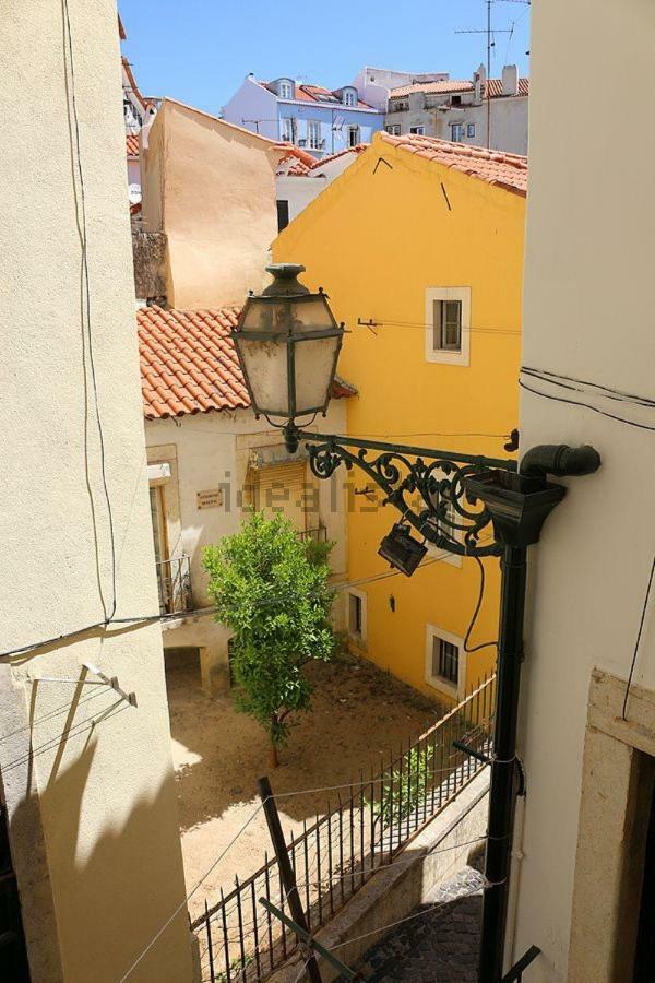 Blue Urban Alfama *