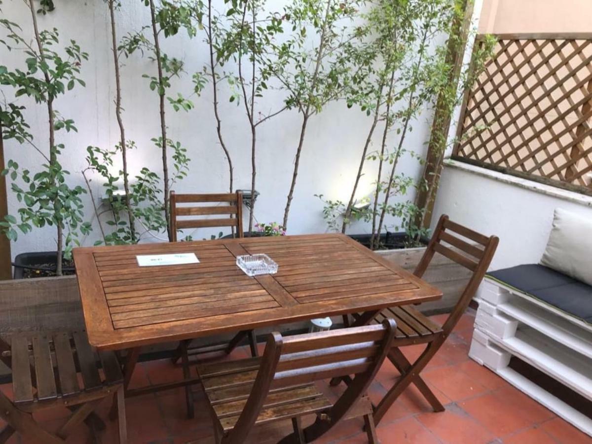 Flat With Terrace In Adamastor Appartement