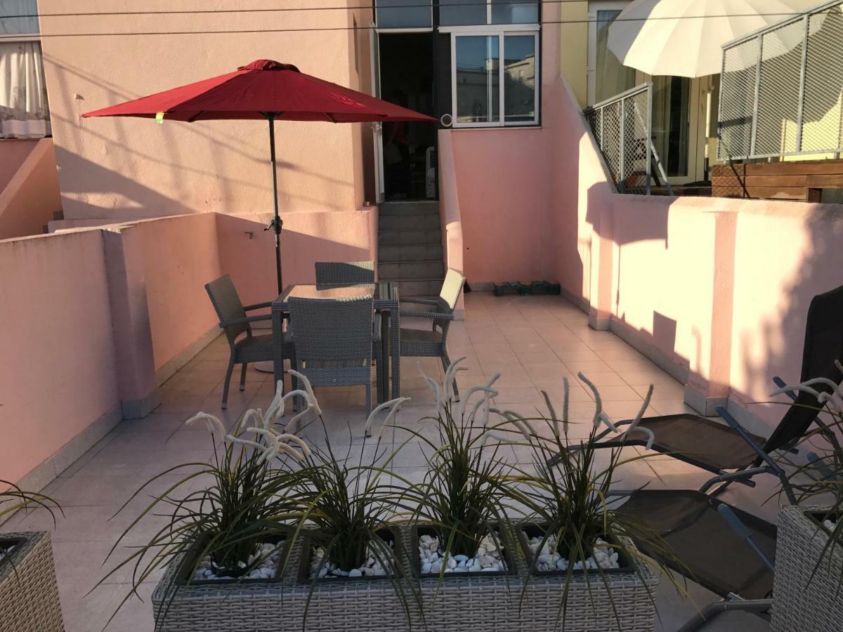 Sete Rios, Near Zoo Lisboa/ Free Wifi Appartement *