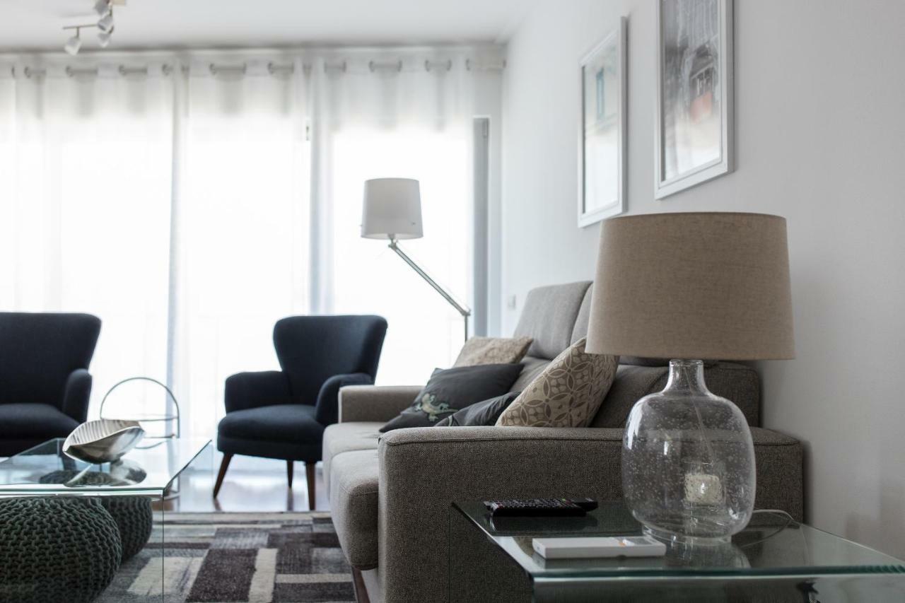 Apartamento Charming With Balcony & Pool