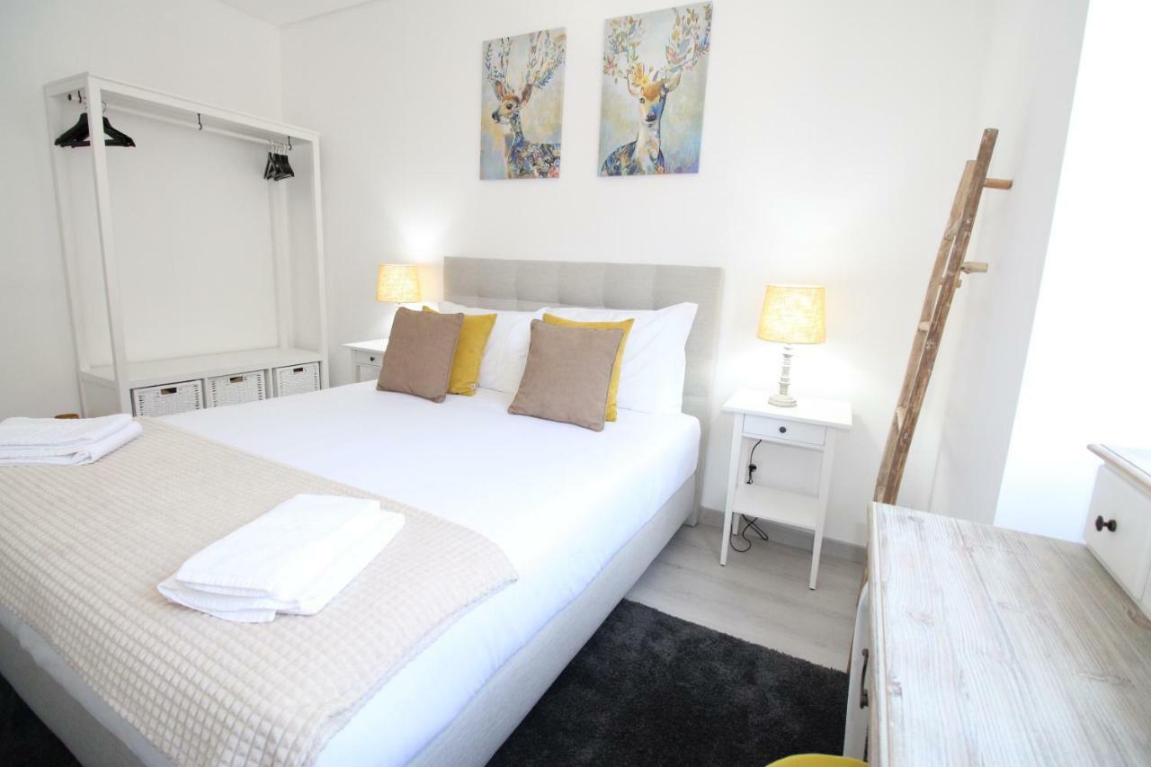 Appartement Moderno Nas Olaias A 5 Minutos Da Faculdade Isel E Ist