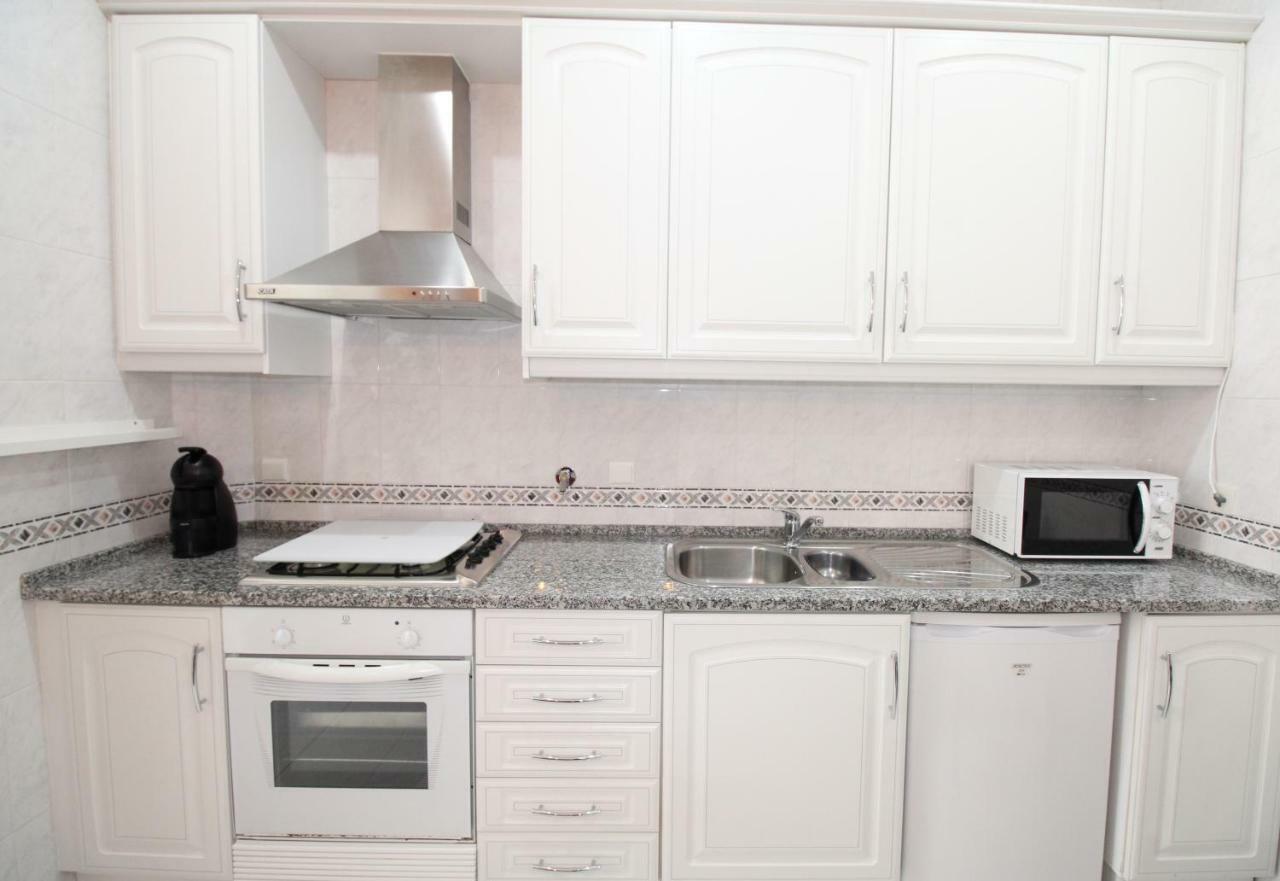 Sete Rios, Near Zoo Lisboa/ Free Wifi *