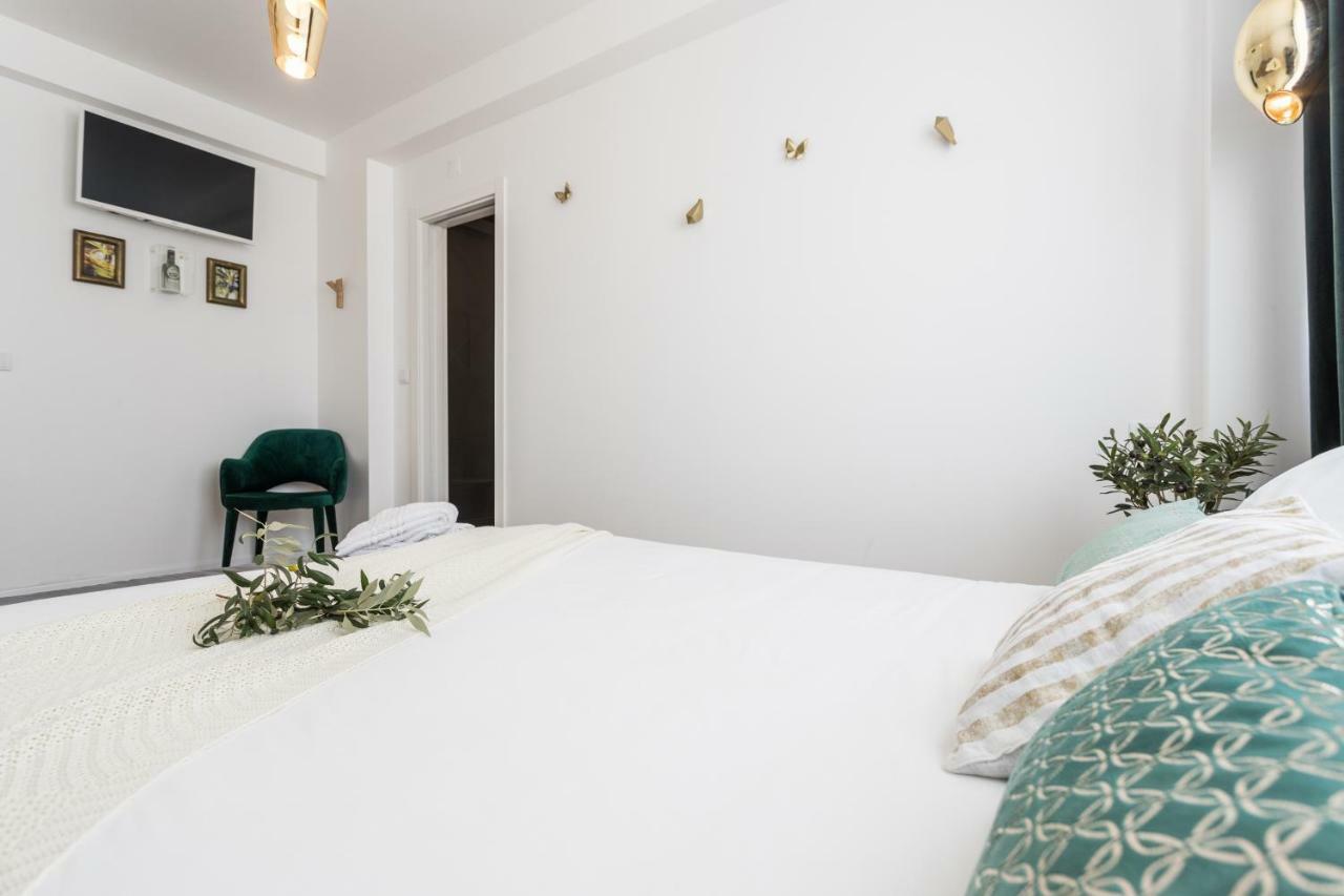 Airport Bed & Breakfast Lissabon