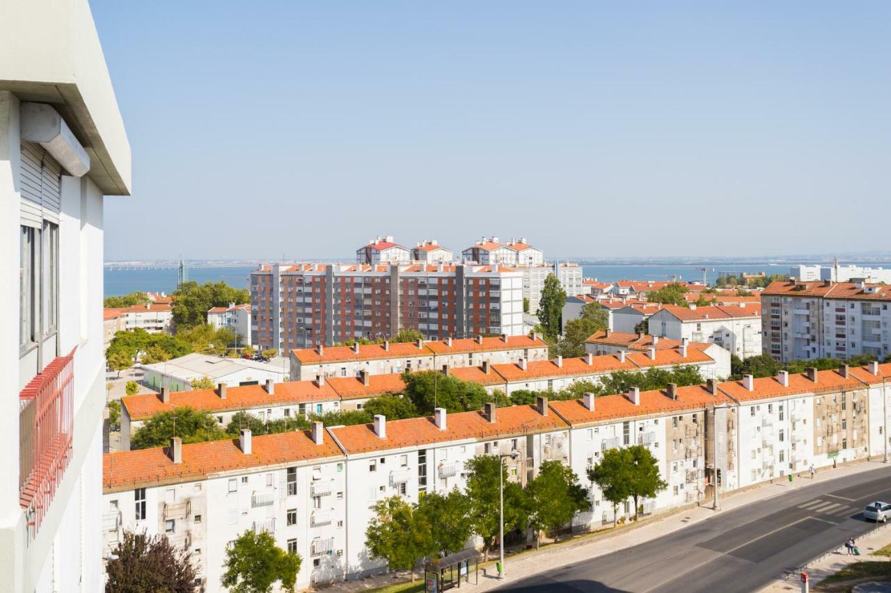 Airport Bed & Breakfast Lissabon