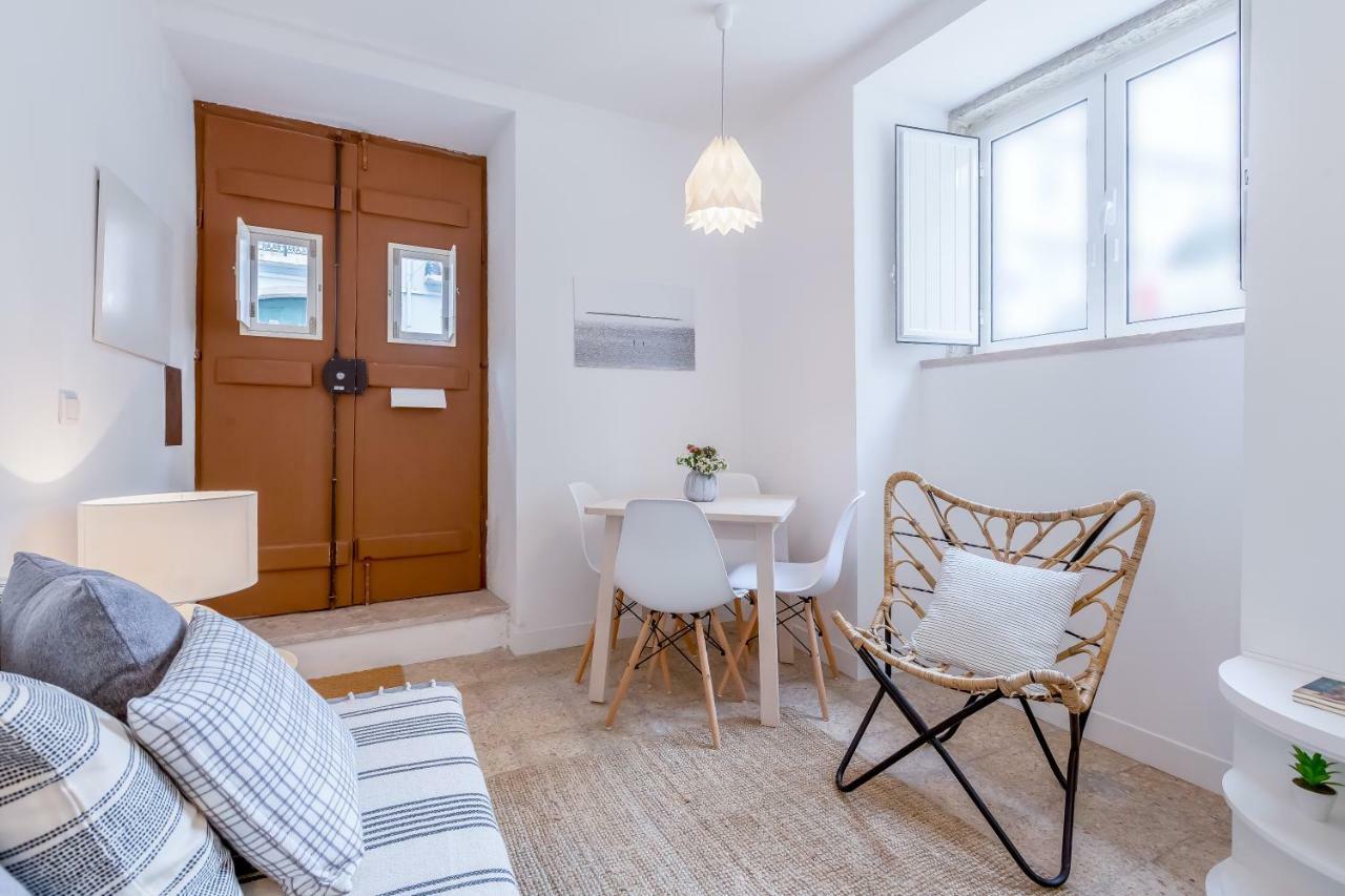 Renovated Typical Baixa Apartment, By Timecooler Appartement