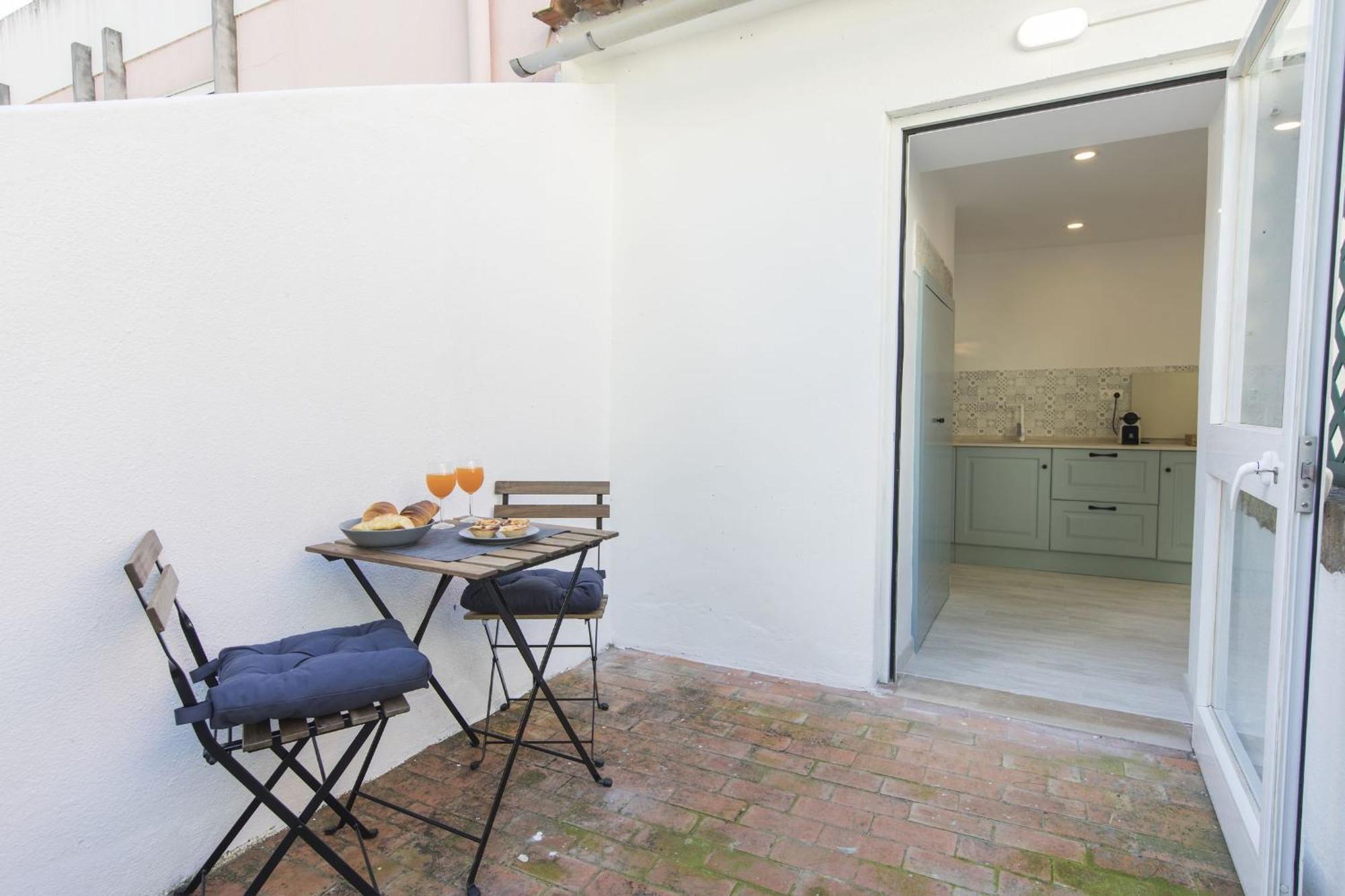Traditional Duplex In Principe Real Apartment Lissabon