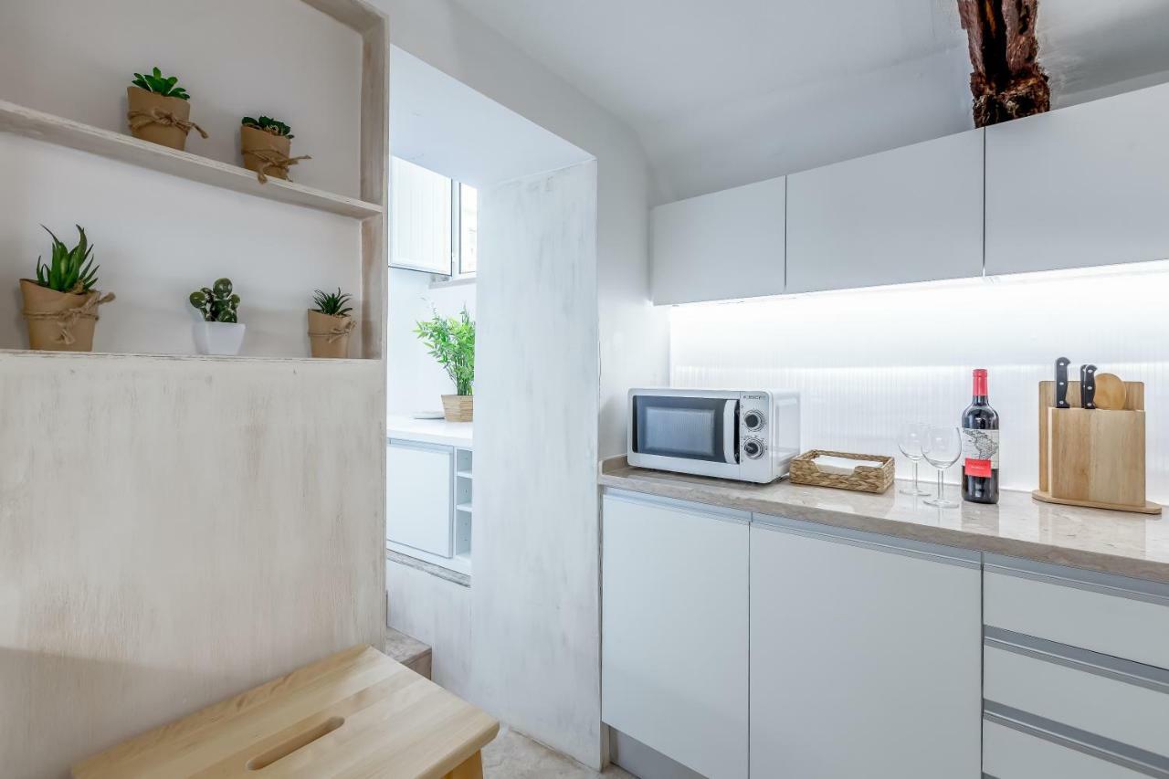 Renovated Typical Baixa Apartment, By Timecooler Appartement *