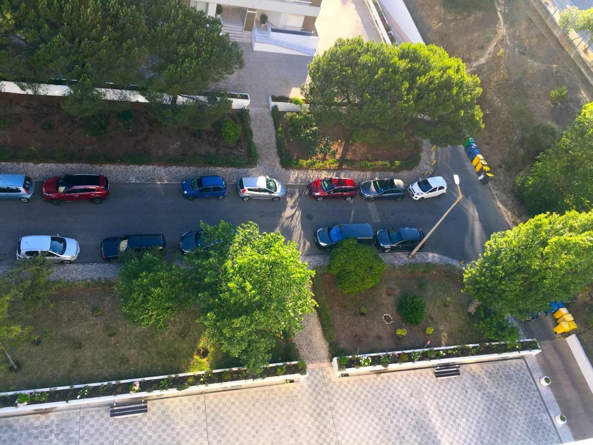 Appartement Sky View 3br + Near Airport + Free Parking