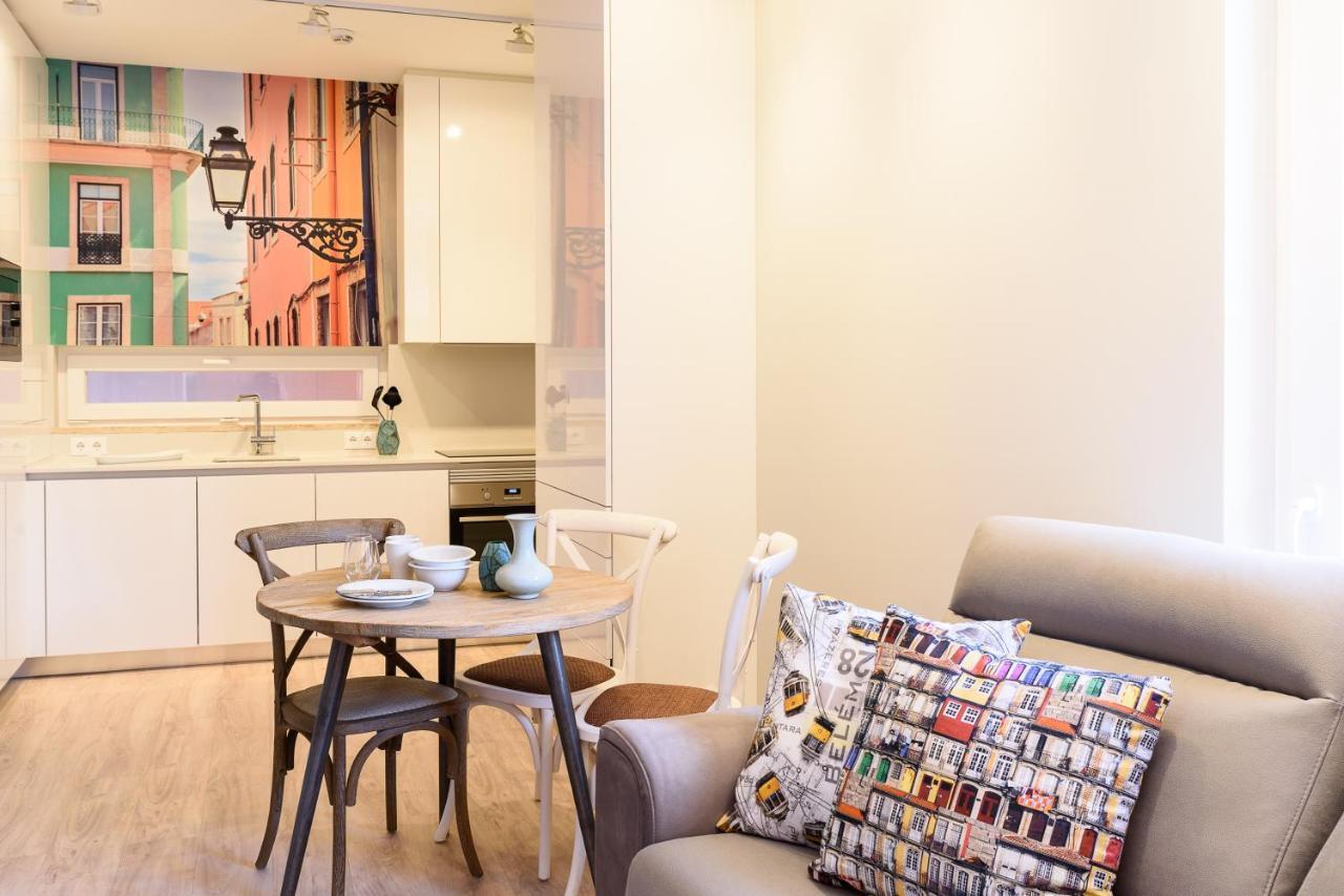 Apartamento Sitio Dos Cavaleiros Lisboa