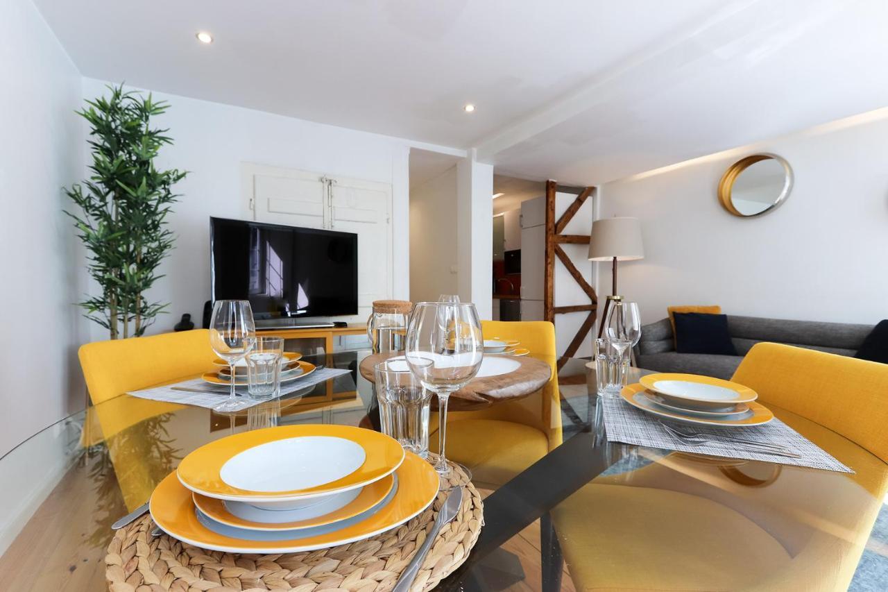 Charming And Stylish Downtown In Xix Century Building Appartement *