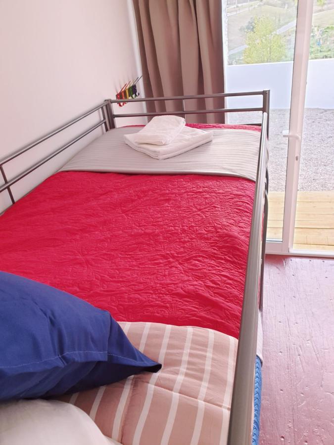 Casa Vale Ecotainer Hostel Lisbon