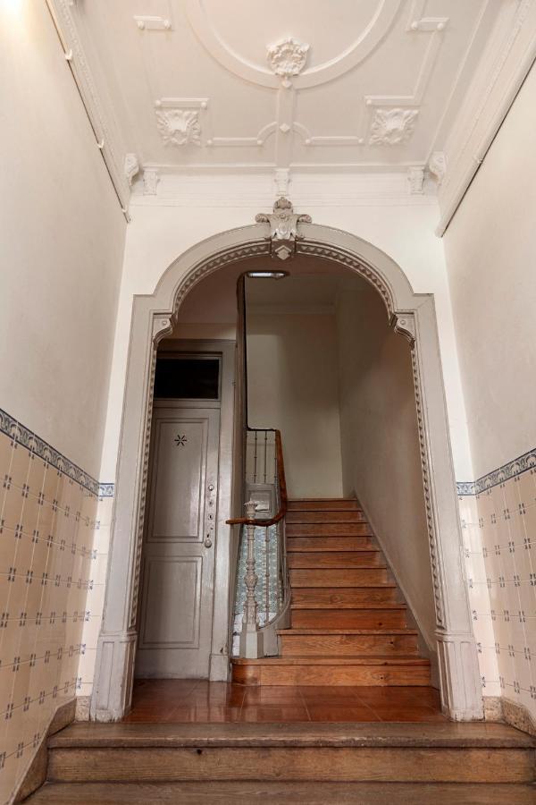 Appartement In Center Of *