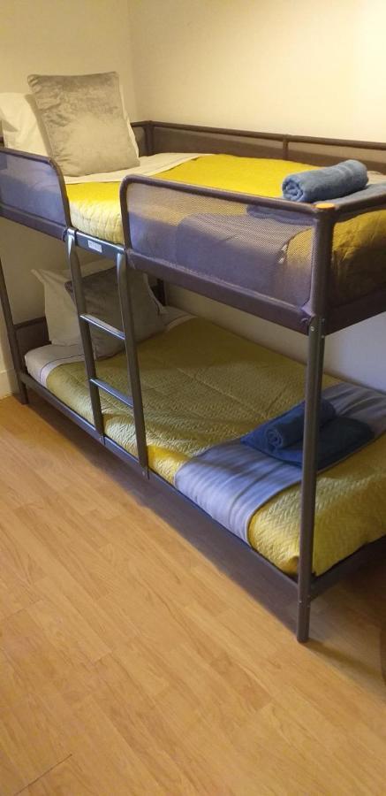 Casa Vale Ecotainer Hostel