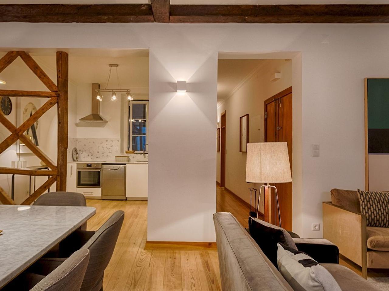Appartement Master Historical Gem In Chiado Lissabon
