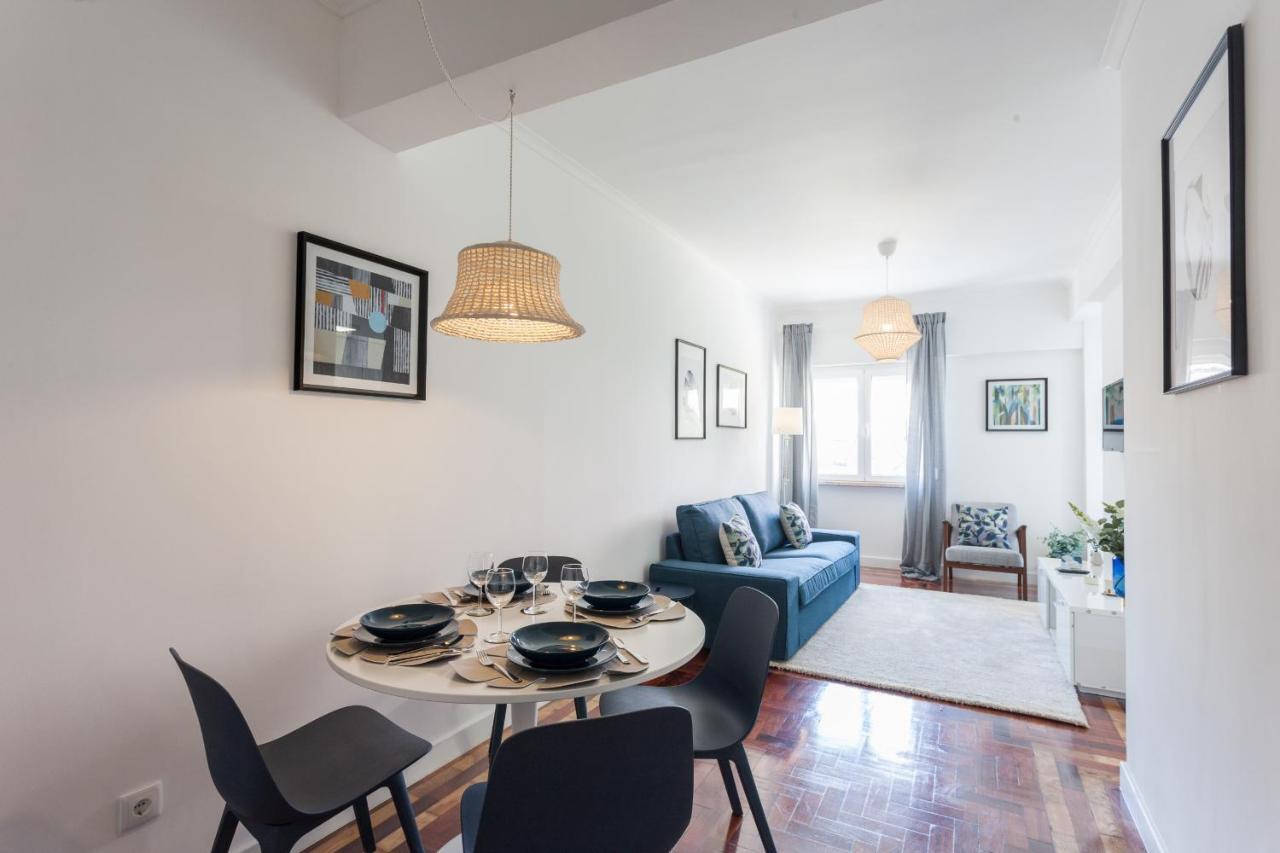 Flh Graca Charming Flat With Balcony *