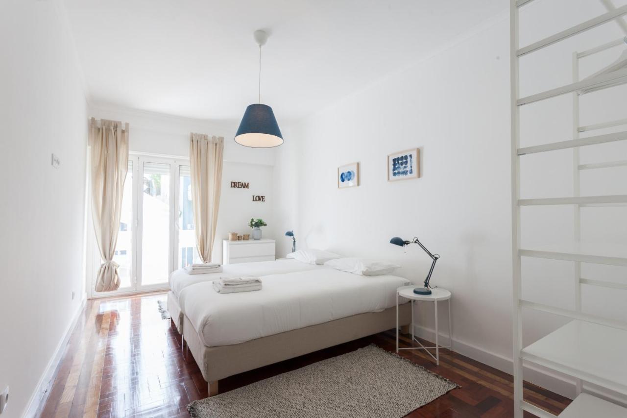 Flh Graca Charming Flat With Balcony