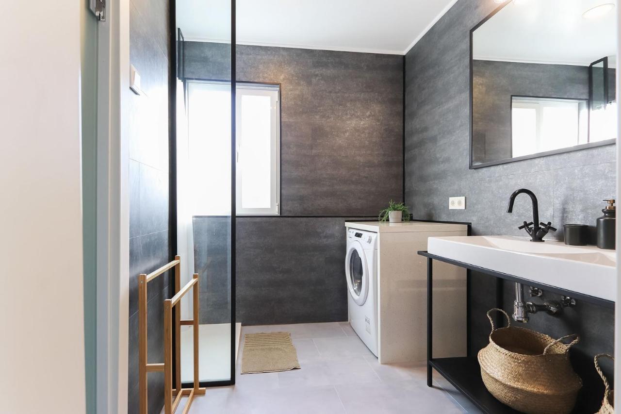Rato Design With Terrace By Homing Appartement