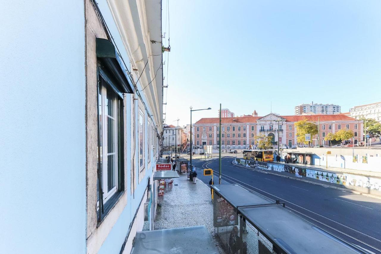 Rato Design With Terrace By Homing Appartement