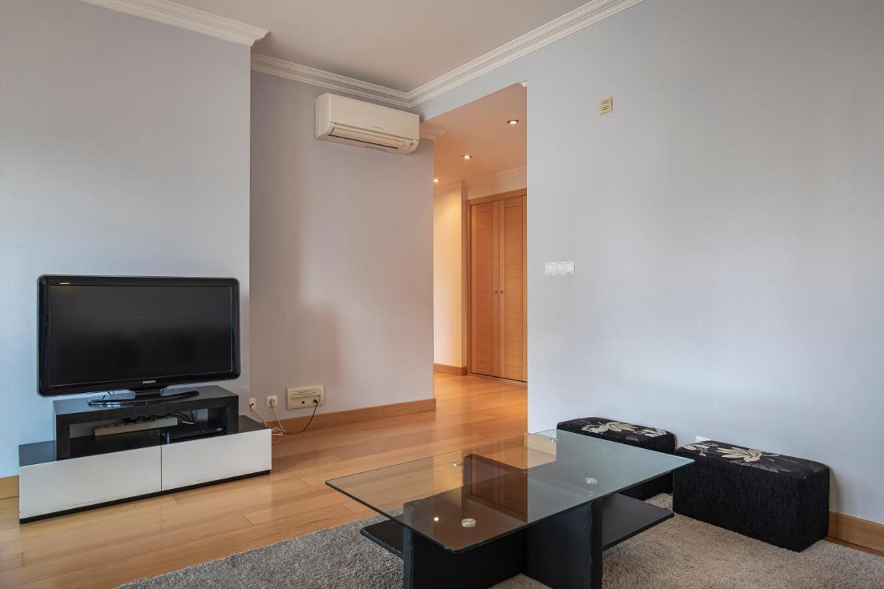 Lovelystay - Modern In Anjos Appartement Lisboa
